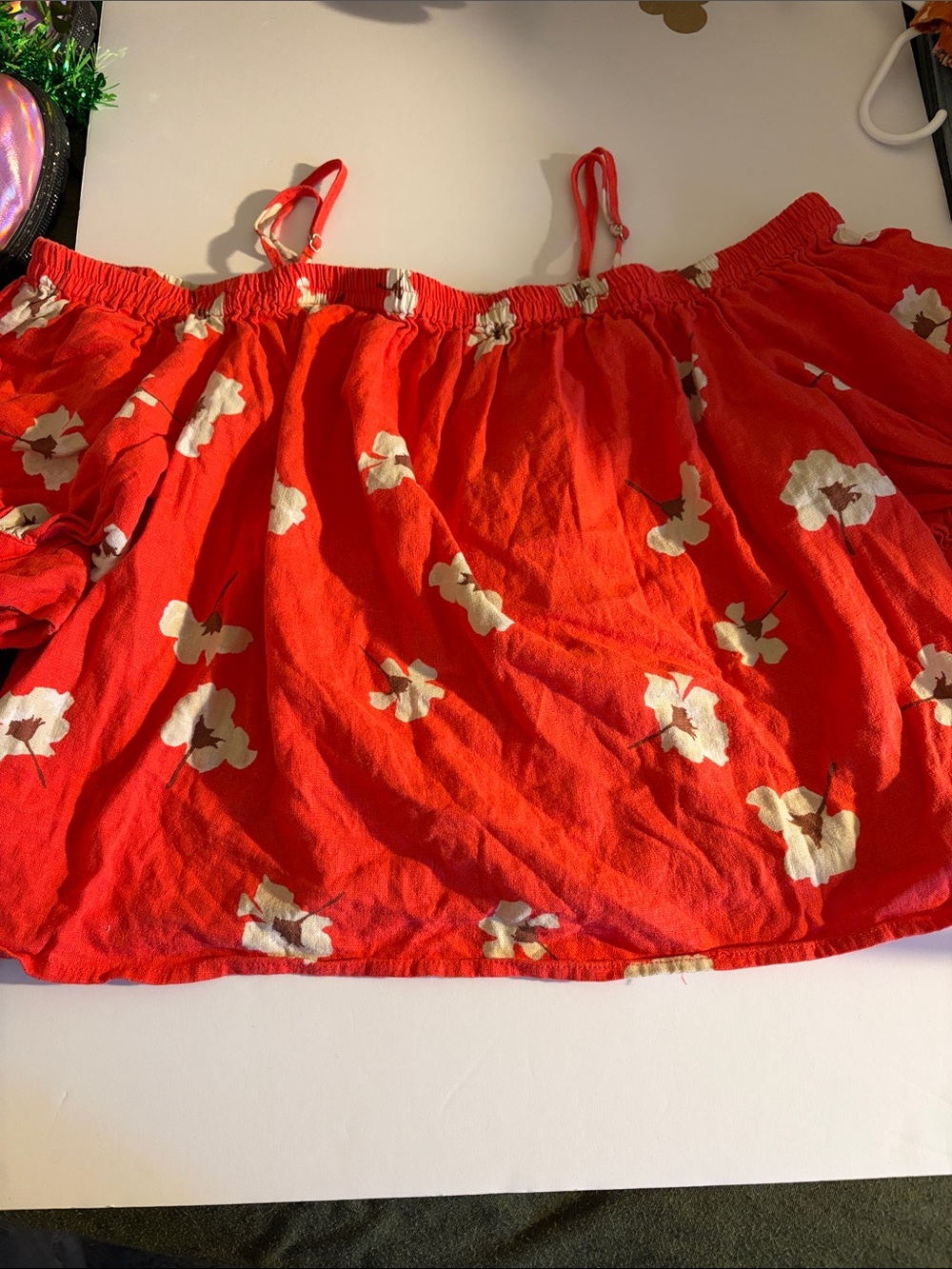 Universal Thread Red Floral Off-Shoulder Crop Top